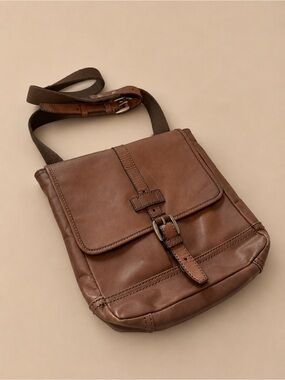 Fossil Brown Leather Messenger Crossbody Bag Organizer Tablet Satchel